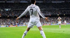 皇马签下25岁新星，后防线实力升级，终结拜仁尤文争夺战